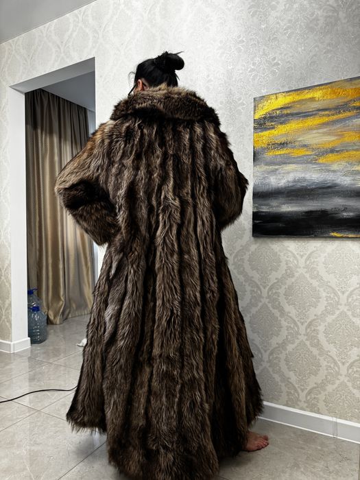 Шуба из енота ! Торг уместен