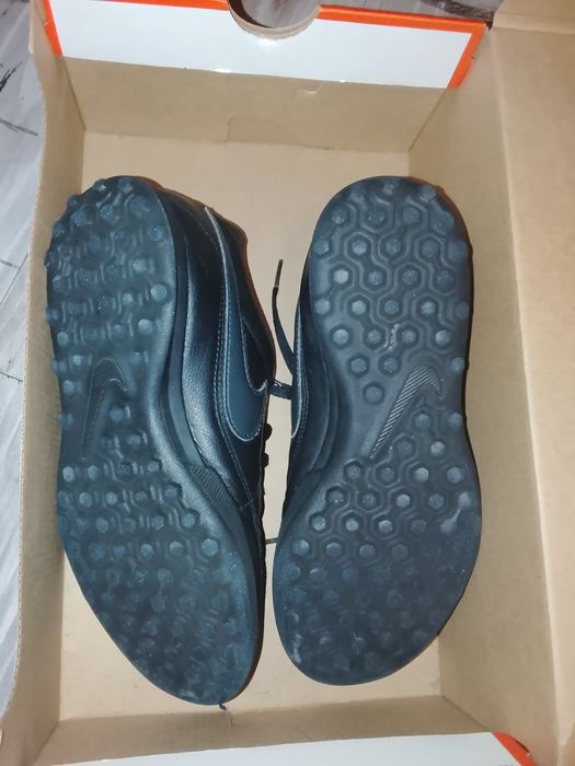 Сороконожки футзалки 38 nike