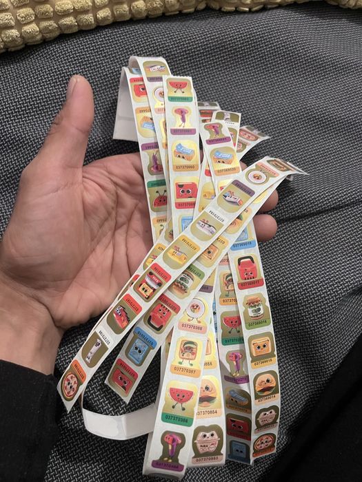 Naklejki dla dzieci ze sklepu Bedrenka