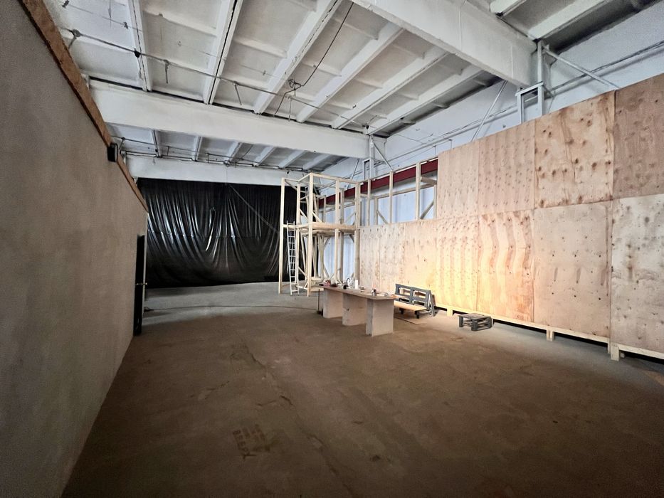 Склад 420м2 .Помещение под производство.Дитейлинг.Сто.Центр в 5хв