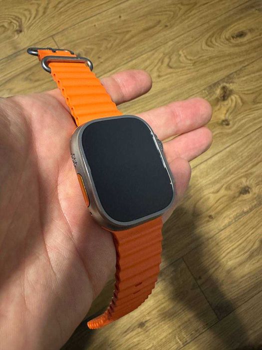 Sprzedam Apple Watch Ultra2 – Titanium z eSIM, z pomarańczowym paskiem