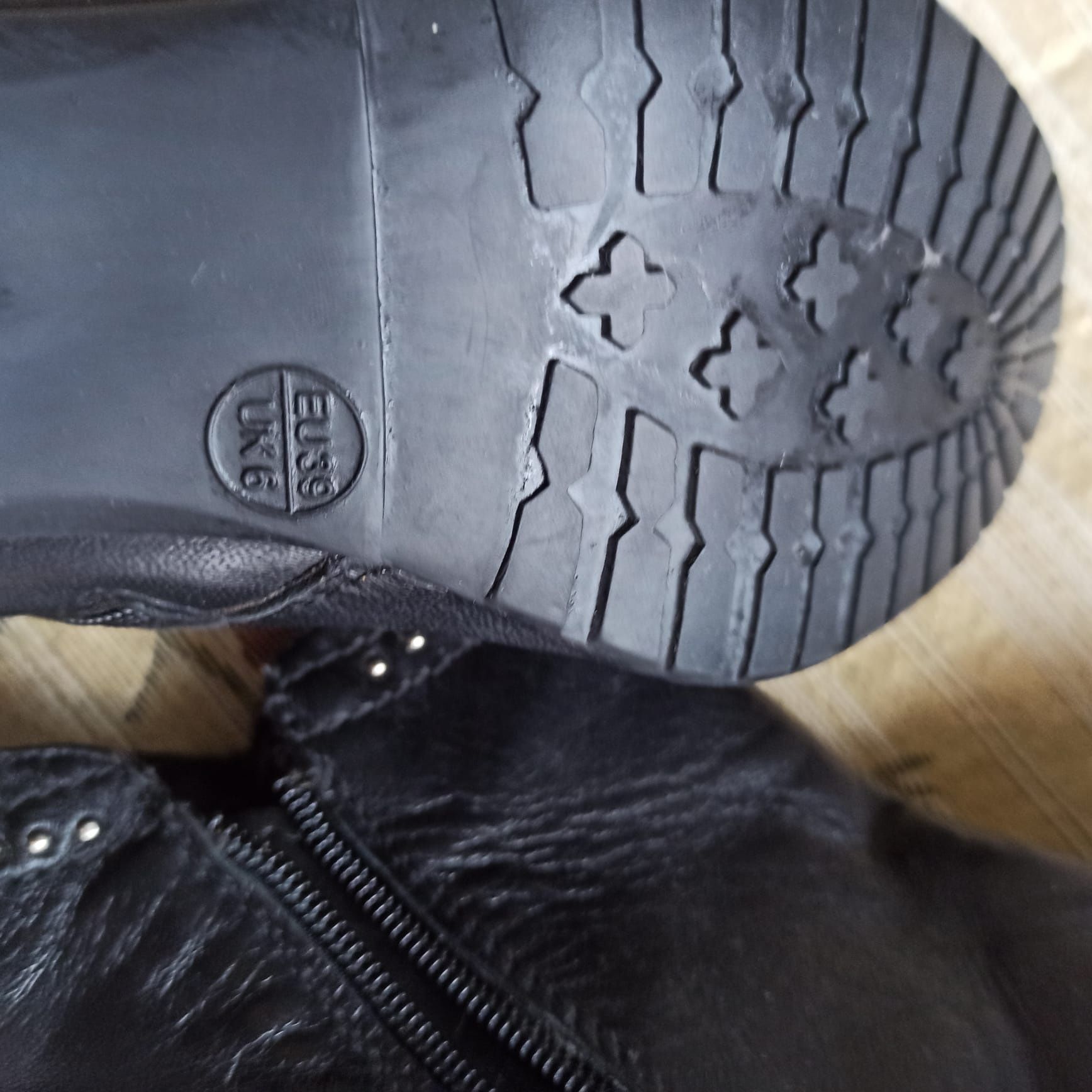 Buty zimowe kozaki krótkie