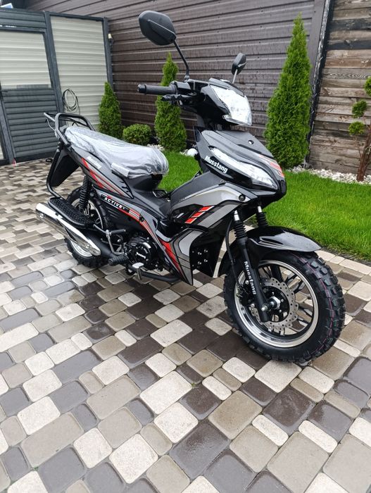 Скутер mustang active plus 125 кубів. Новий.