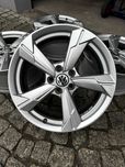 Felgi Aluminiowe 18 Audi A4 A6 Q3 Q5 Passat Arteon Superb 5x112 OEM