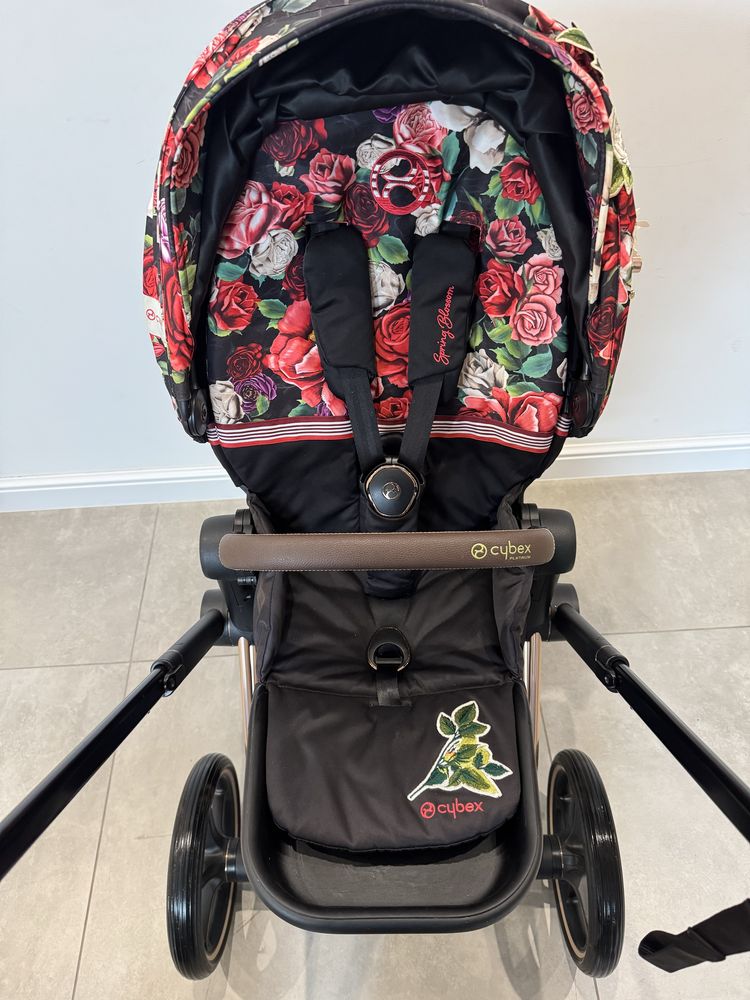 Cybex Priam 4.0 3w1 Spring Blossom Dark / Rose Gold