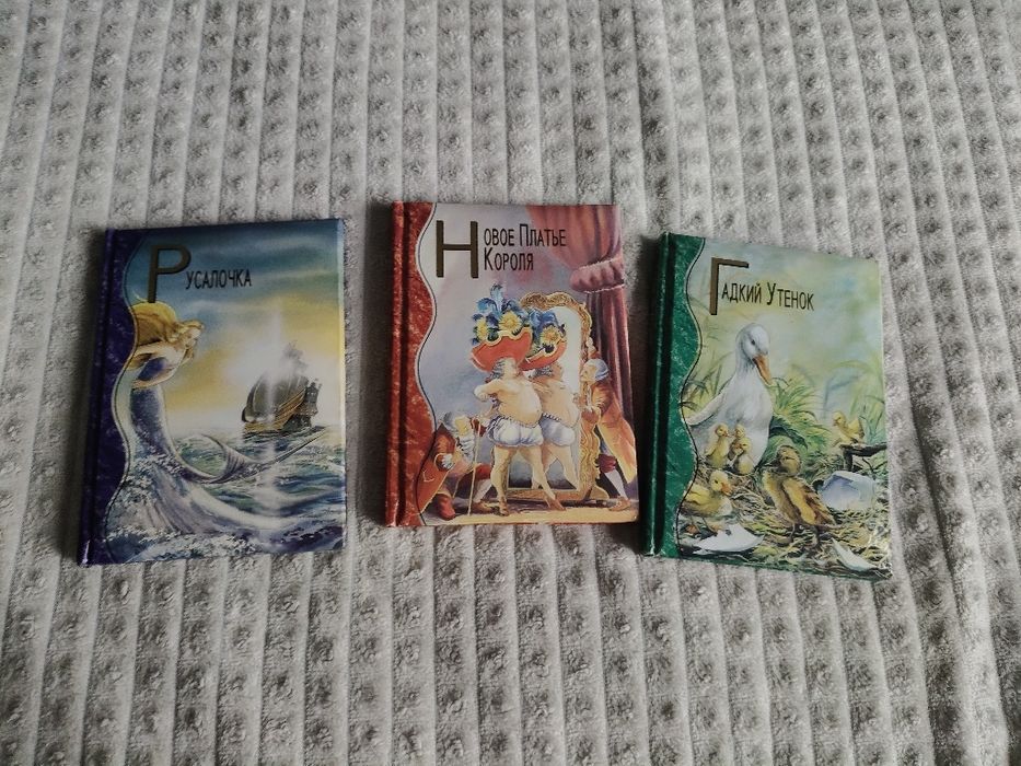 Книги (кулінарні, художні) рос.