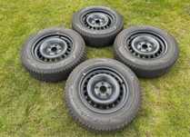 VW Passat B5 FL koła stalowe zimowe 5x112 Yokohama 195/65 R15 2022