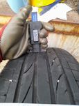 Шини Bridgestone Dueler H/P Sport 215/65 R17 99V Б/У 5 мм