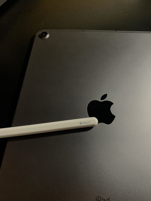 iPad Air 4 (2020) 64GB + Apple Pencil 2 + Etui
