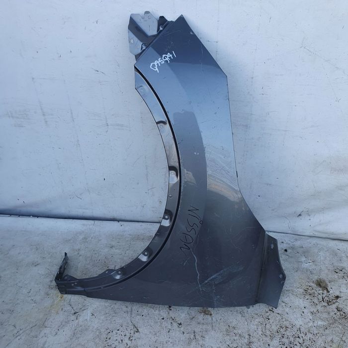 błotnik lewy przód Nissan Qashqai J11