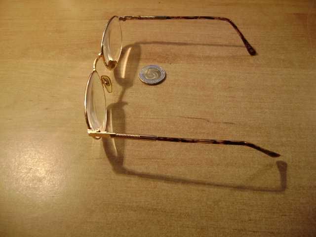 Starocie z PRL - Okulary damskie korekcyjne +4 dioptrie rozstaw 13,5cm