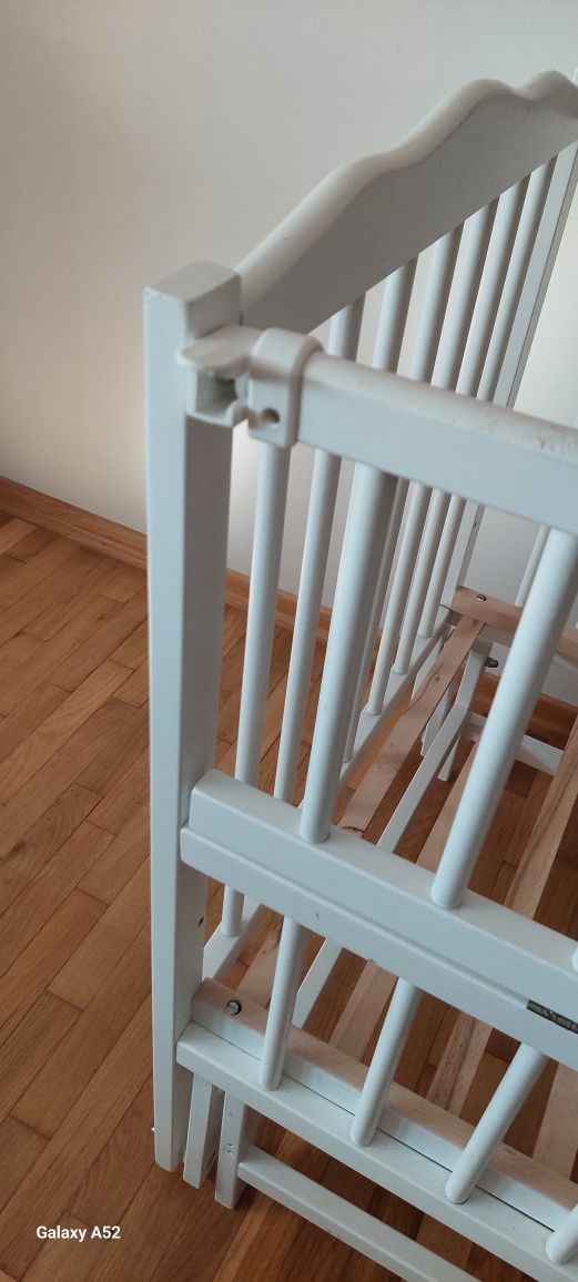 Łóżeczko dziecięce Badum - kołyska 3w1