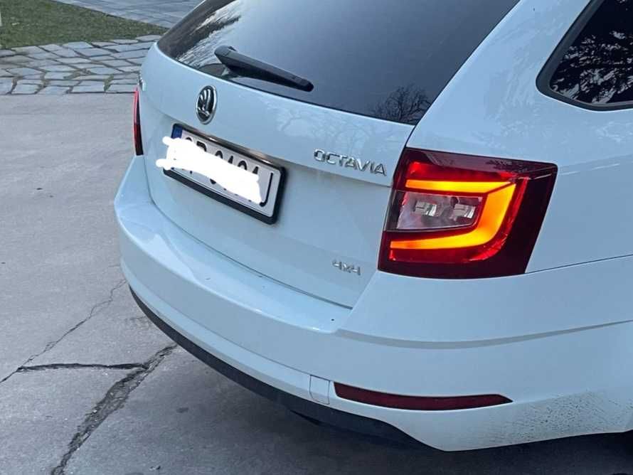 SKODA OctaviA 3 LD2.0 Tdi 4x4 Dsg Led Webasto Hak po serwisie ZAMIANA
