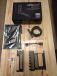 CableMod uchwyt karty graficznej z riser PCIe x16 (CM-VPB-HDK-R)