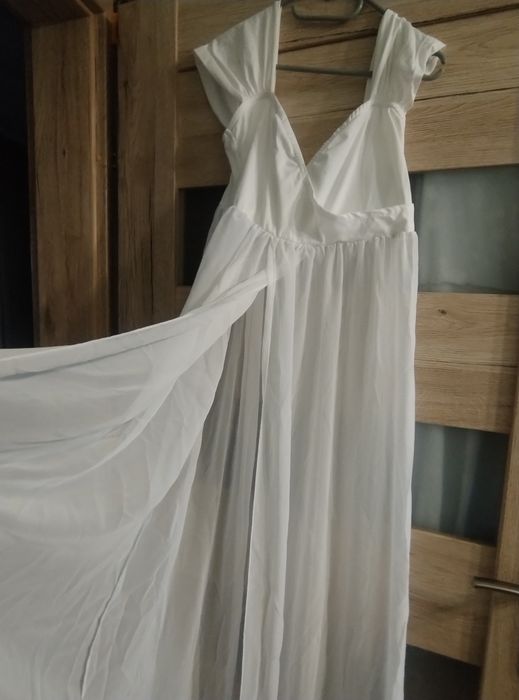 Sprzedam suknię ciążową z trenem- sesja