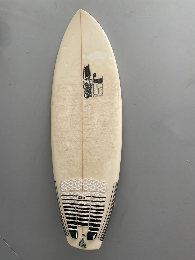 Prancha de surf js