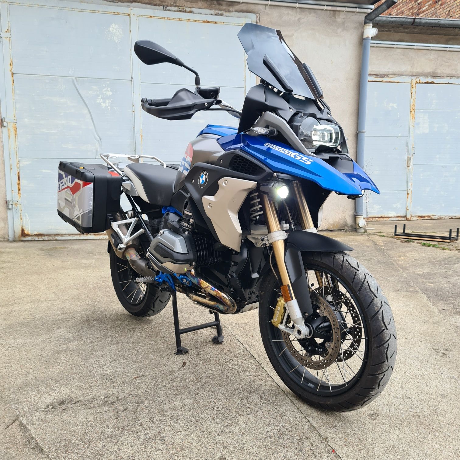 Bmw Gs1200 rallye, akrapovic