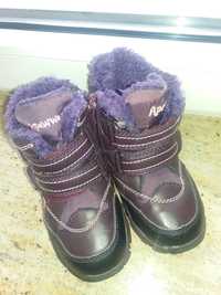Buty zimowe dla dziewczynki r.26