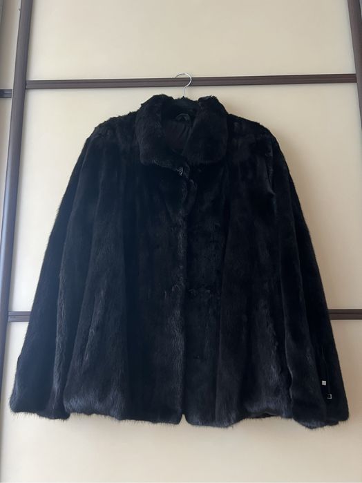 Норкова шуба ( Італія) XS / S / 40