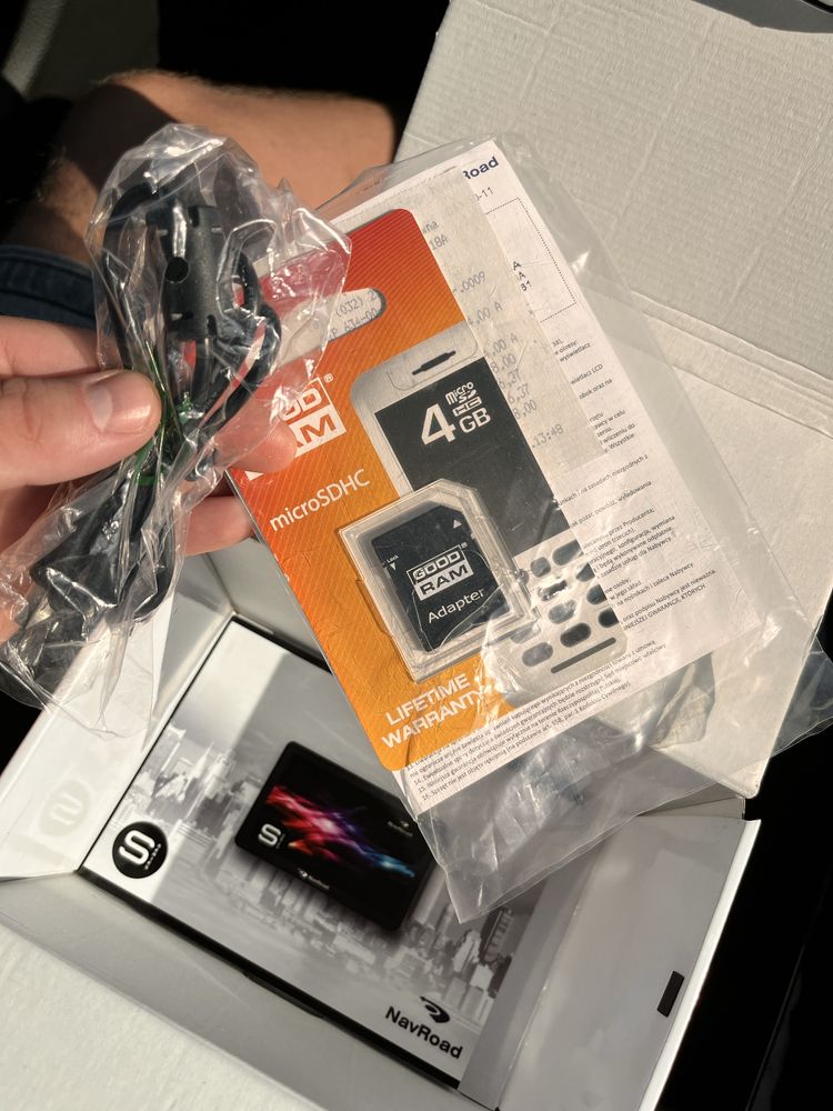 NavRoad ENOVO S + AutoMapa Polska