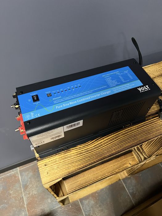 ДБЖ Volt Polska Power sinus 1500/4500Вт 12v/230В. Новое.