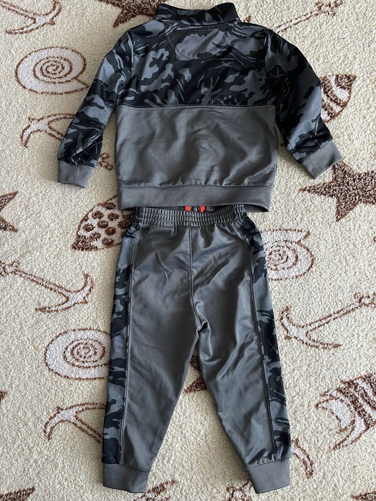 Костюм спортивний 18М 80-86 Nike