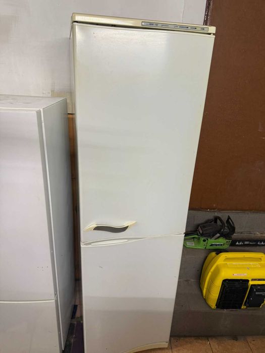 Холодильник Атлант 2 метри