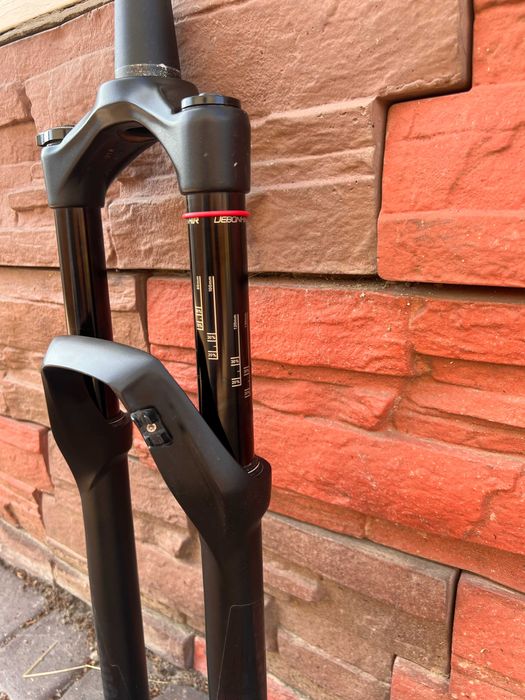 Rock Shox Sektor RL 150mm 27.5 Boost (Шток 19.2см)