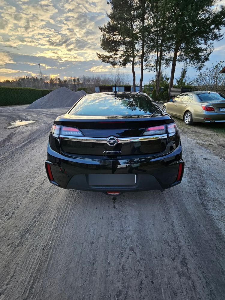 Opel Ampera Stan bardzo dobry
