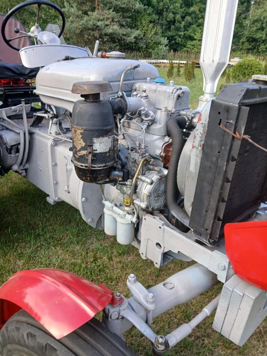 Ciągnik rolniczy Ursus c330 zektor k25