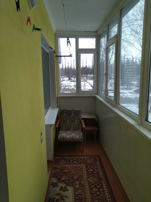 Від. власника. Квартира 1-кімнатна, 2-й поверх, цегла, 38кв.м