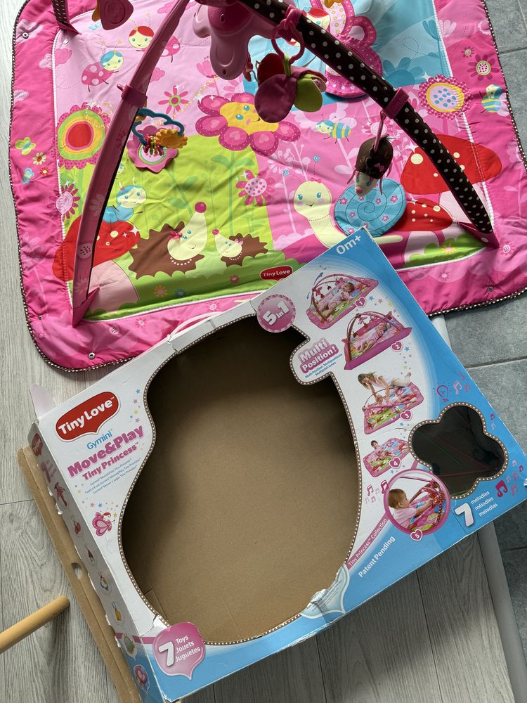 Mata edukacyjna Tiny Love move & play 5w1