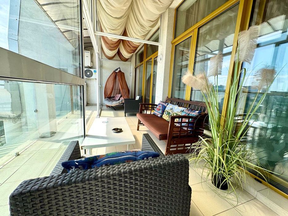 Аркадийский дворец 2 комн.  Панорамный вид моря  огромная Терраса