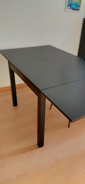 Mesa ikea Bjursta preta extensível
