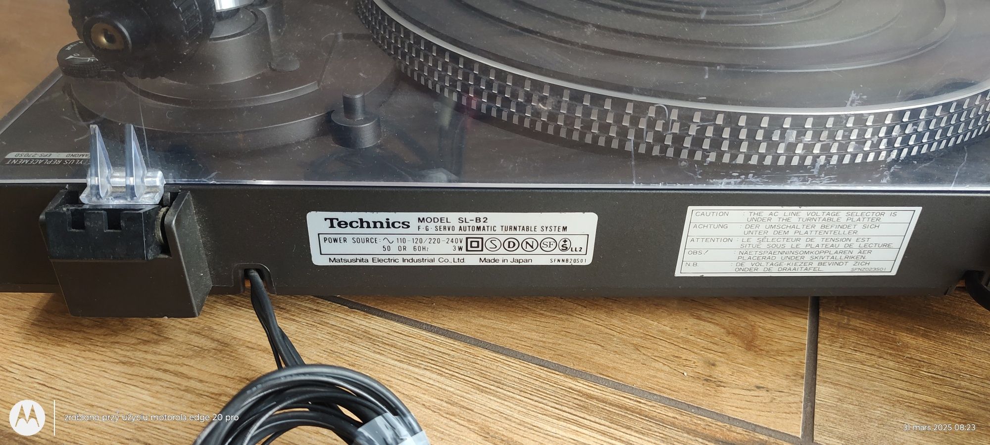 Technics model SL-B2