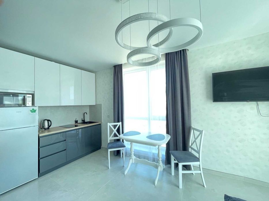 Погодинна, подобова оренда стильної квартири у новобудові