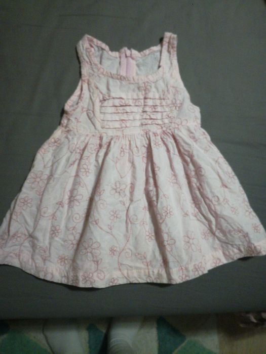 Сукні 9-12-18 місяців H&M,