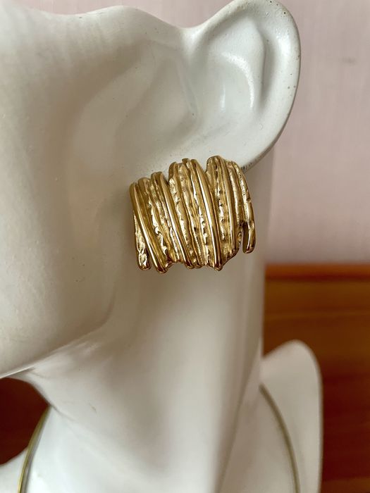 Сережки стильні абстрактні золотисті