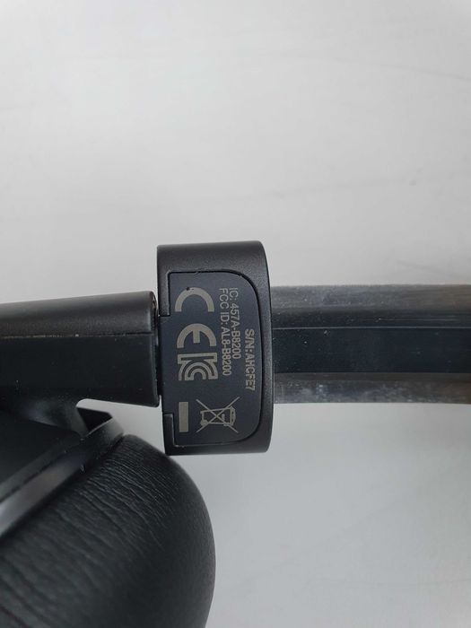 słuchawki bezprzewodowe z redukcją szumów Plantronics VOYAGER 8200
