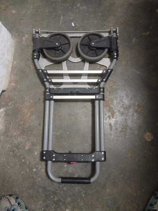 Carrinho de transporte