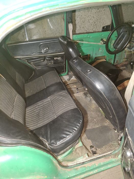 Продам Москвич 2140