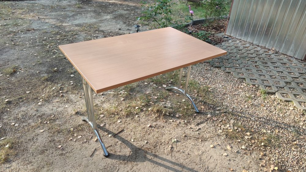 Stół biesiadny składany