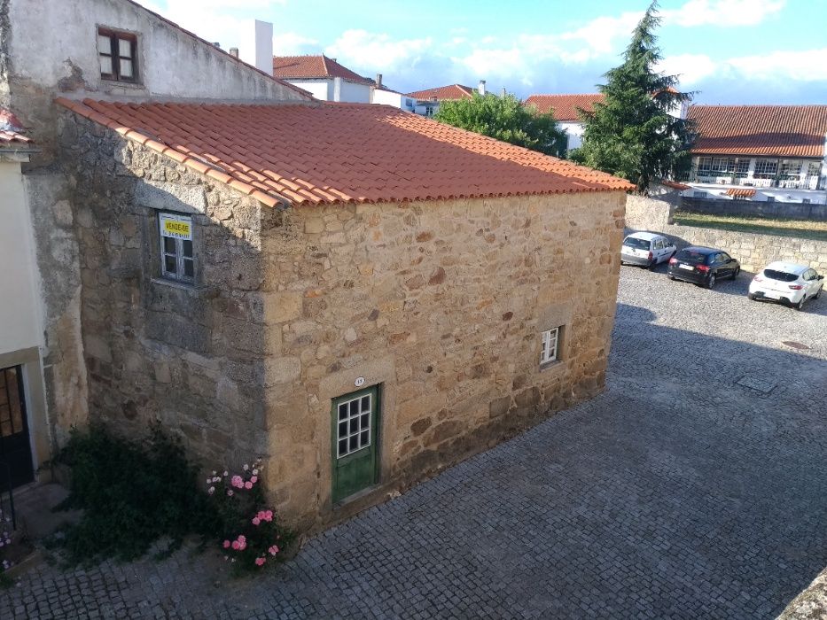 Casa no centro histórico da vila de Almeida