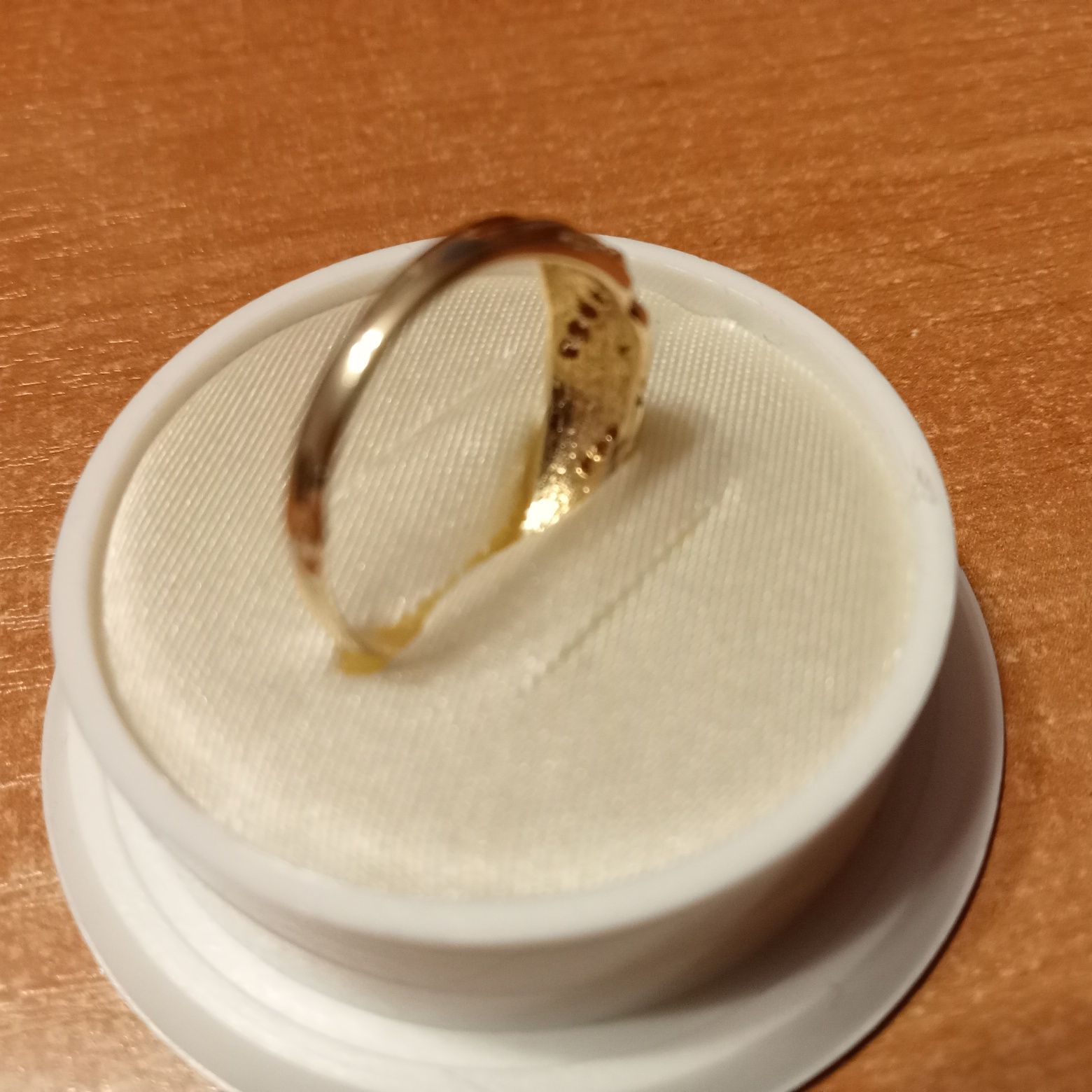Nowy złoty pierścionek 585 próba 2,30g 14,5 rozmiar