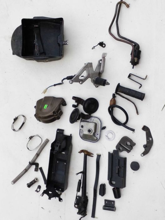 Kawasaki zx 12 r , zx-12 ninja uchwyt osłona mocowanie części