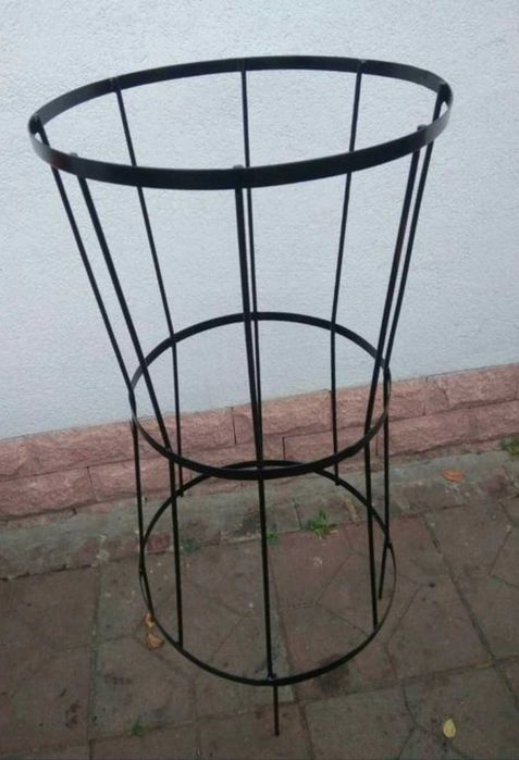 Кустодержатель стальной окрашенный