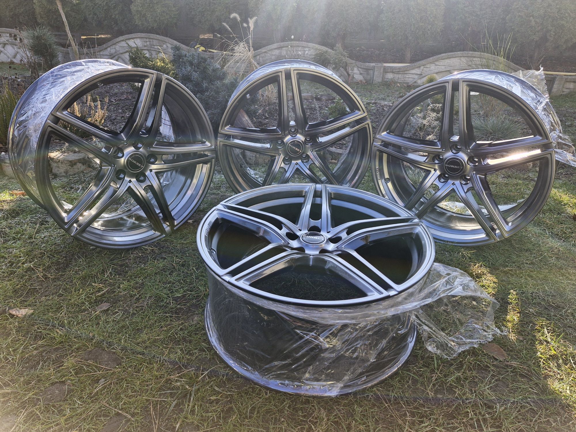 Felgi aluminiowe Borbet XRT 20" 5x112 MAM Keskin Audi VW Mercedes