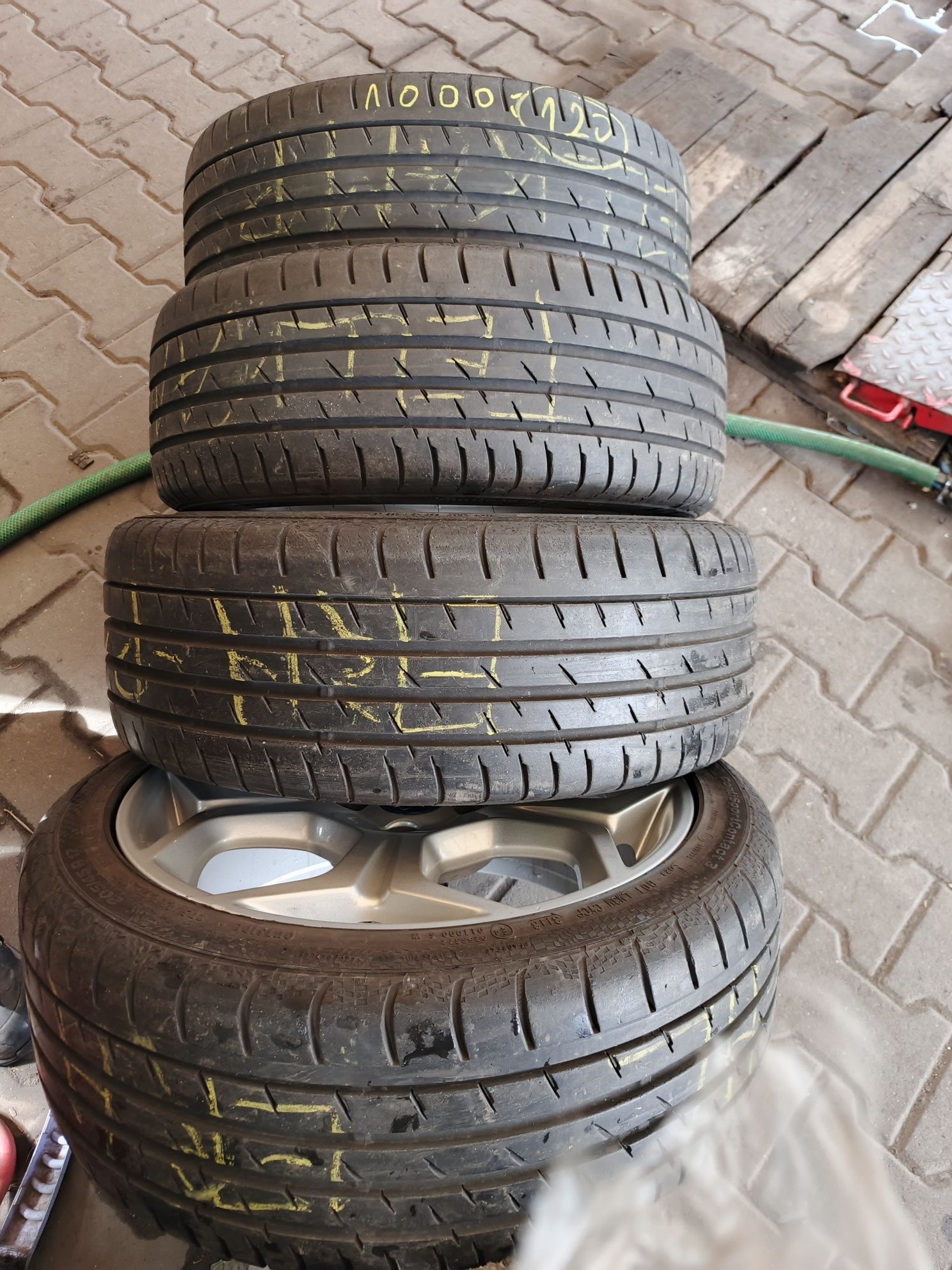 Felgi aluminiowe letnie oryginał Ford 4x108 Continental 205/45/17