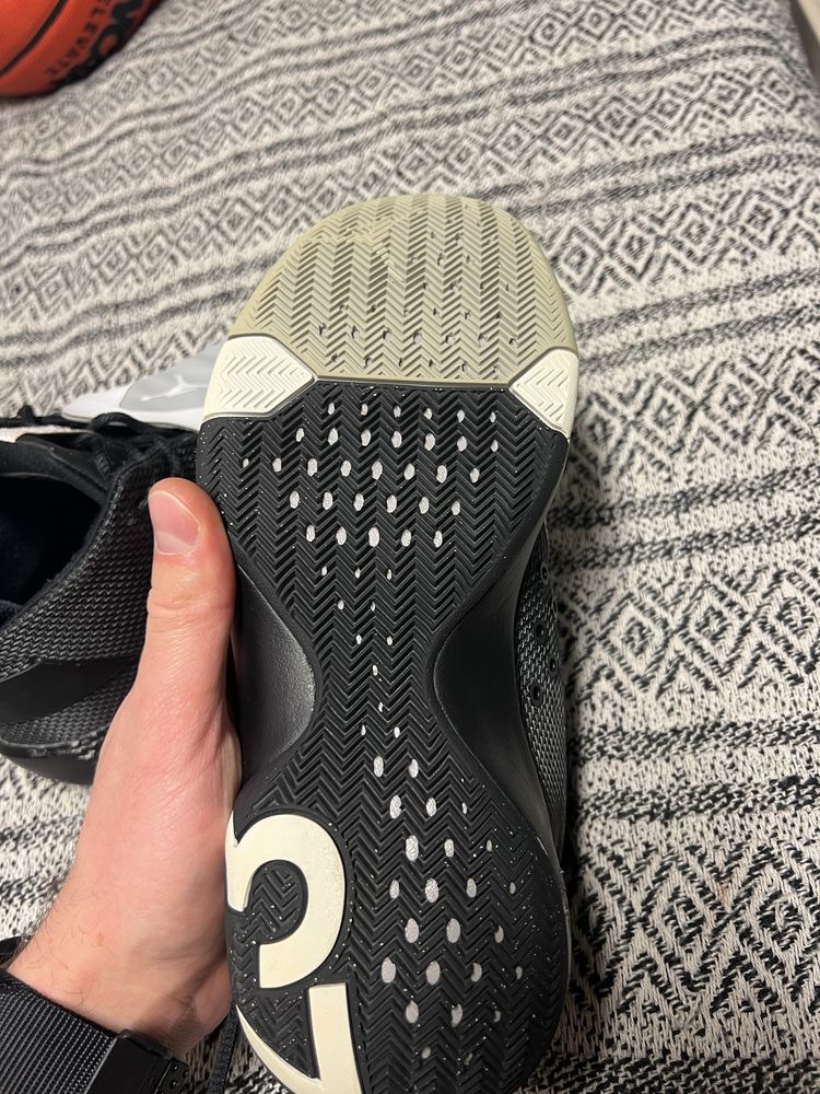 Чоловічі кросівки Nike Jordan Ultra Fly 3 AR0044-001