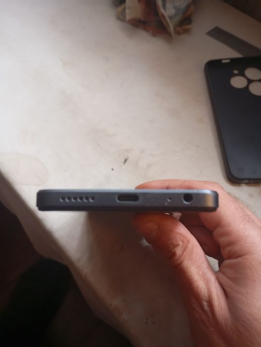 Продам телефон Tecno бу